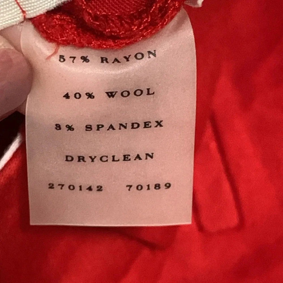 Women’s Ann Taylor Red Cropped Pants Size 6P EUC - Picture 7 of 7